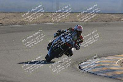 media/Dec-04-2022-CVMA (Sun) [[e38ca9e4fc]]/Race 12 500 Supersport-350 Supersport/